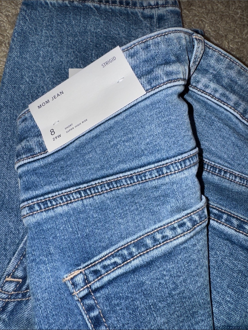 American Eagle Outfitters Mom Jean - Picture 2 of 4